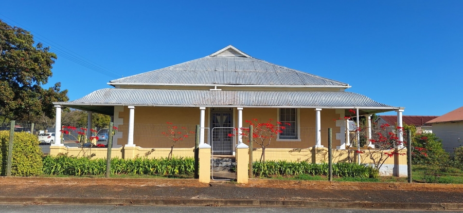 4 Bedroom Property for Sale in Riversdale Western Cape